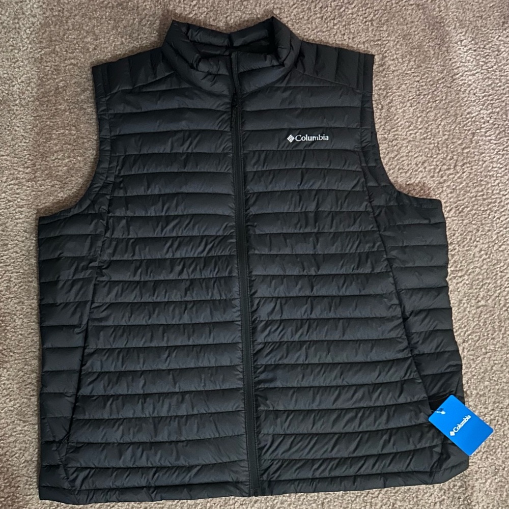❄️NEW with tags Black Men’s Columbia puffer vest jacket size 3XT tall ❄️